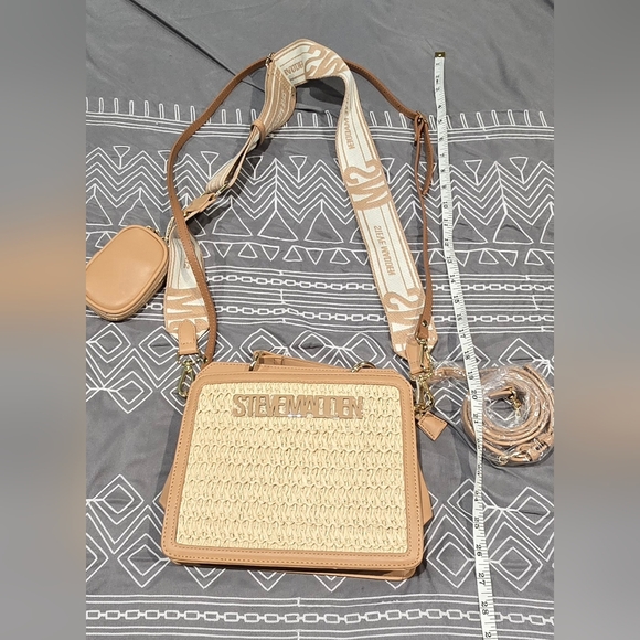 Steve Madden Straw Bevelyn Purse - Picture 5 of 11